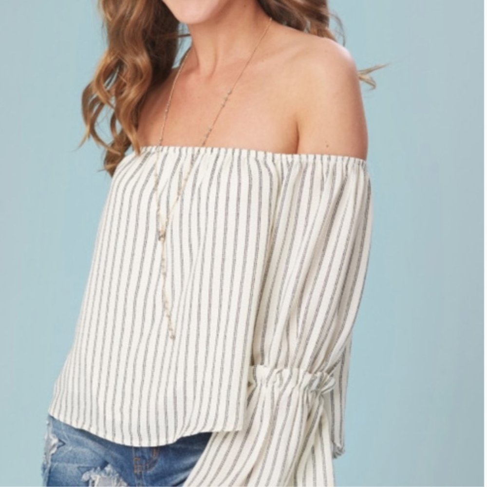 Altar'd State Off Shoulder Ruffle Top Blouse - Picture 2 of 8